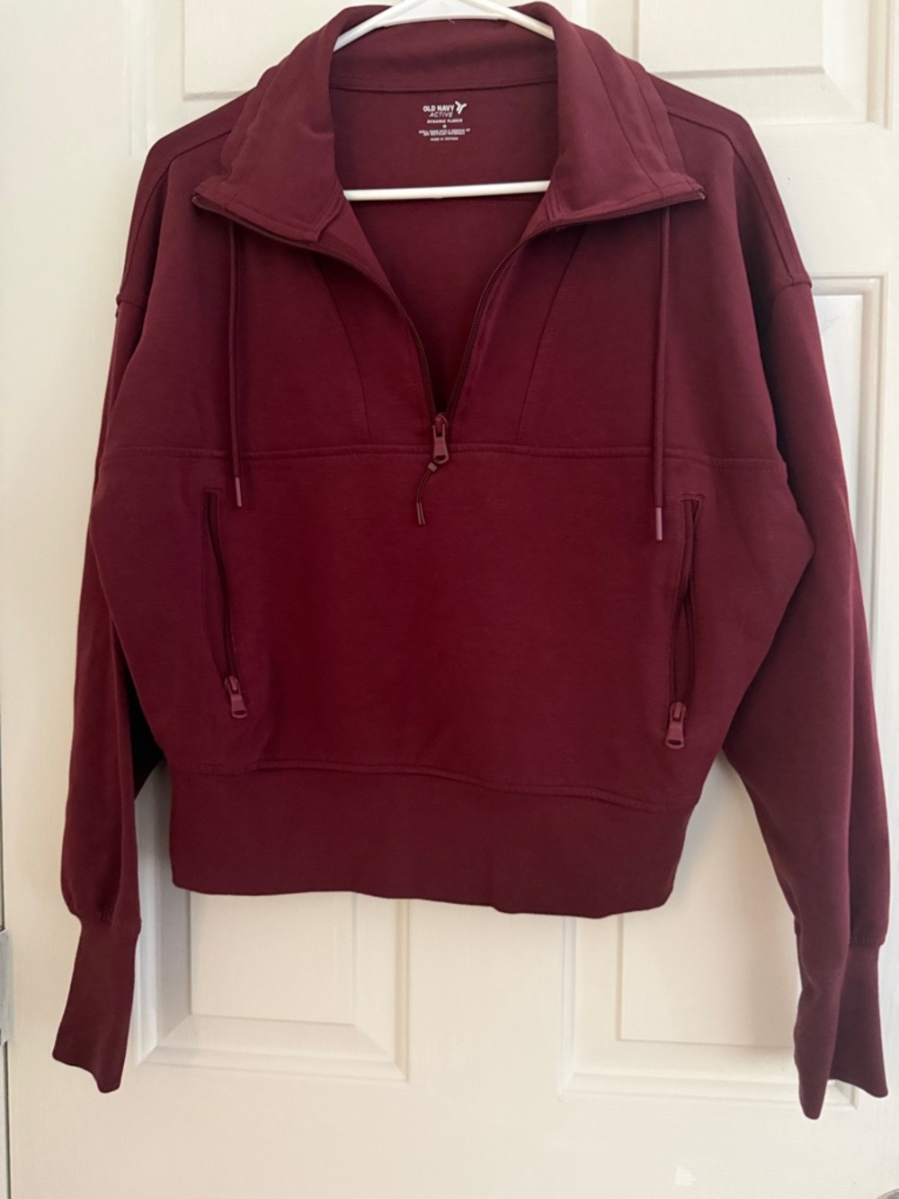 Old Navy Women's Wine Half-Zip Pullover Sweatshirt
